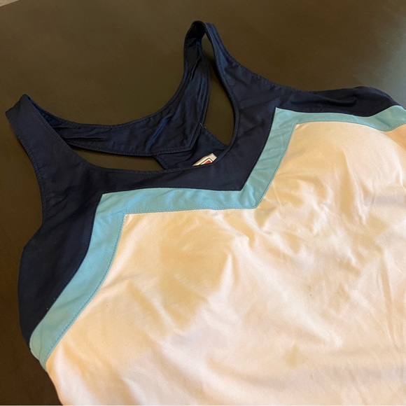 FILA Racerback - Picture 3 of 6